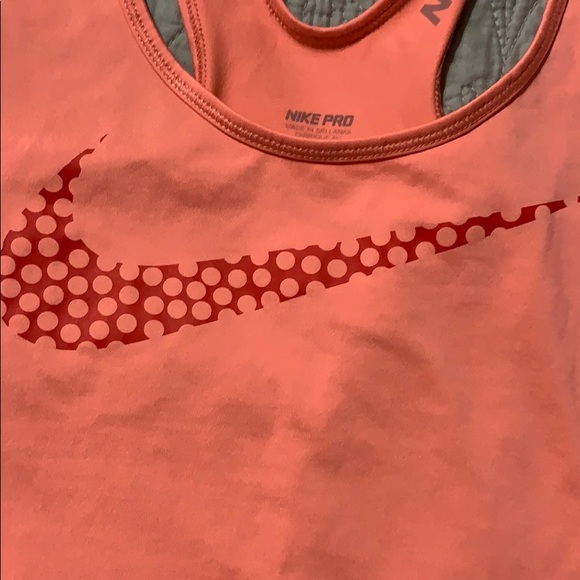 Women’s Nike Pro Tank Top - Picture 3 of 4